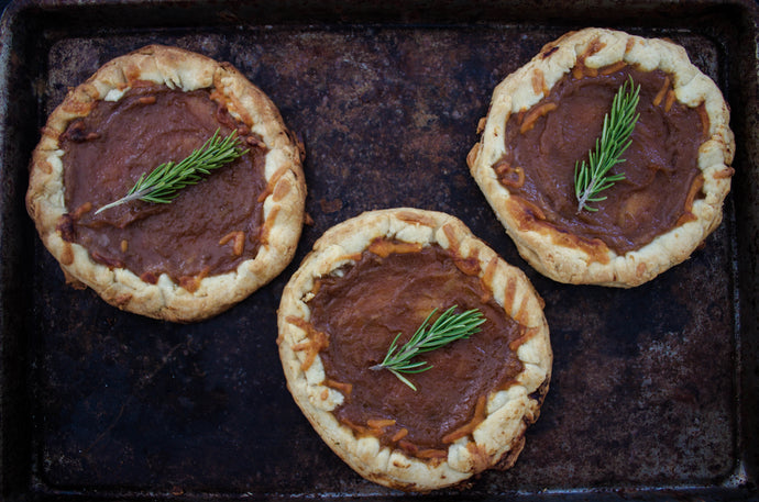 An Ode to Gatherings: Cheddar-Apple Butter Galette
