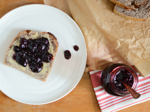Chestnut bread with blackberry jam